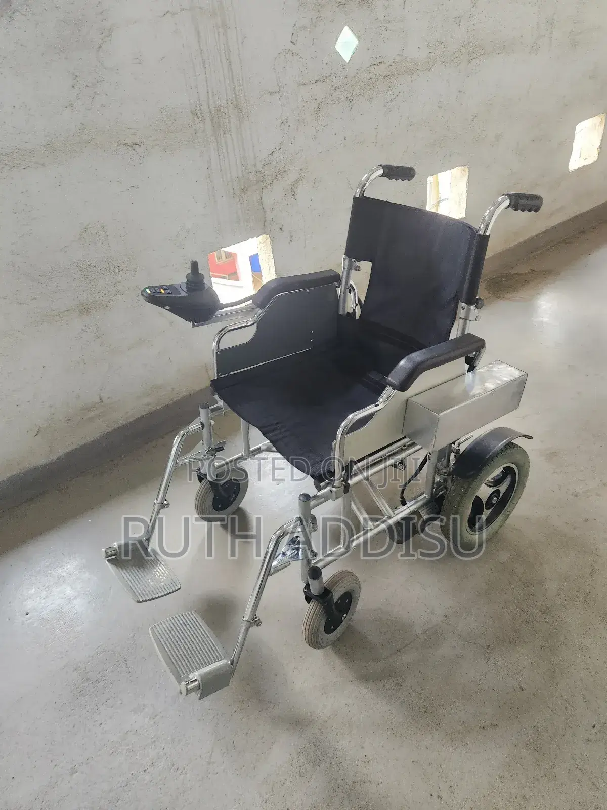 Electrical Wheelchair朱諾sv Wheelchair殲我ev Wheelchair New