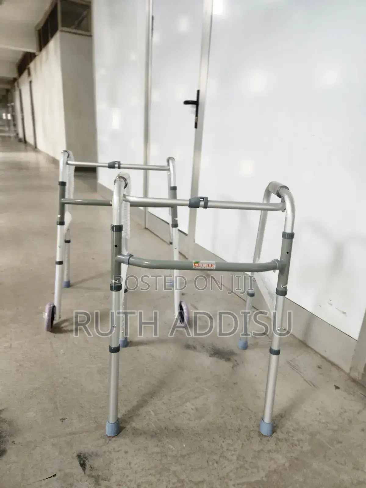 Medical Walker朱紅foldable Walker執政medical Walker胺我walker New