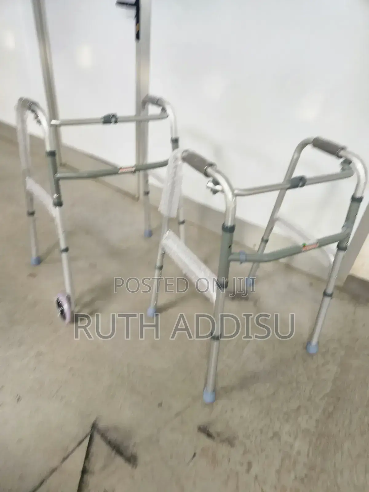 Folded Walker南方medical Walker肇事walker Almunium段考walker New