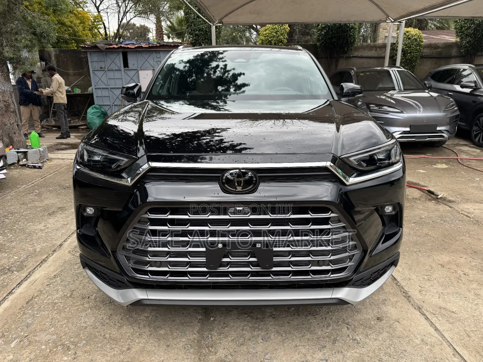 New Toyota Grand Highlander Hybrid 2025 Black