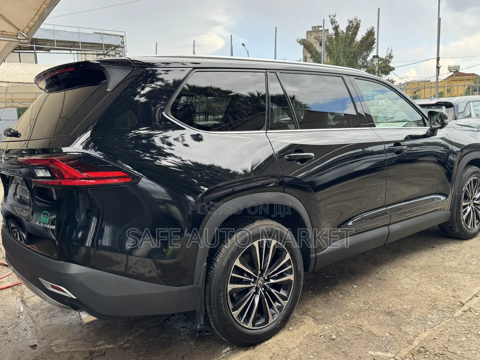 New Toyota Grand Highlander Hybrid 2025 Black