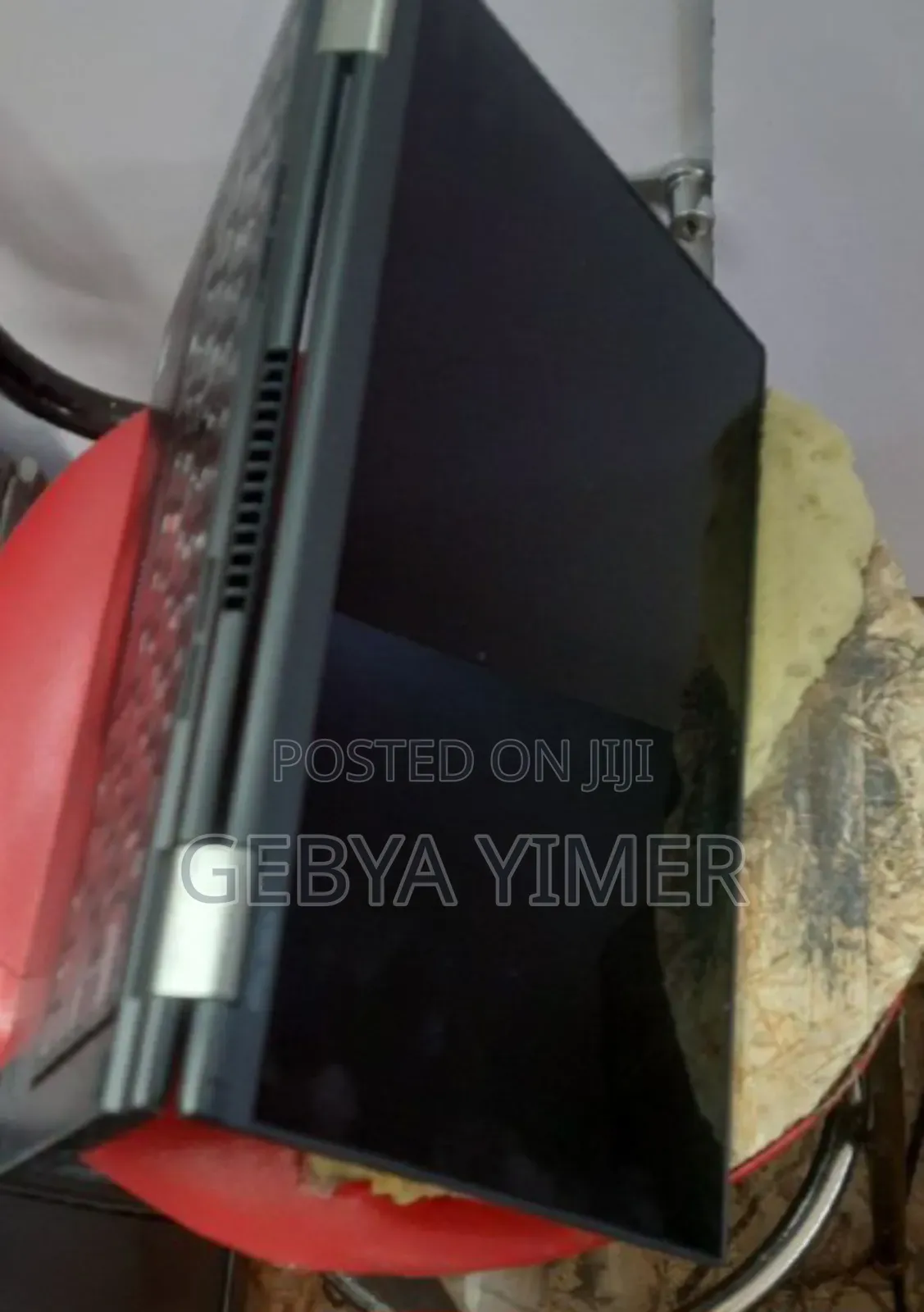 New Laptop Lenovo Yoga 330 16GB Intel Core I7 SSD 512GB