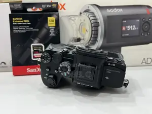 Sony A7 R Iv Ultra-High-Resolution Camera