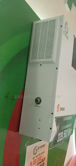 Complete Solar System – Inverter, Battery Panels in One