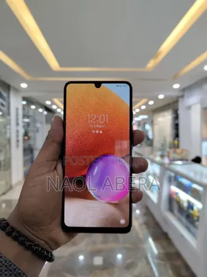 Photo - New Samsung Galaxy A32 64 GB Blue