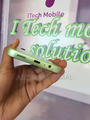 New Samsung Galaxy A14 64 GB Gold