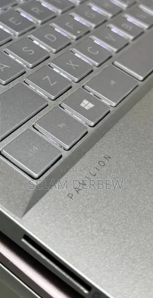 New Laptop HP Pavilion 14 16GB Intel Core I7 SSD 512GB