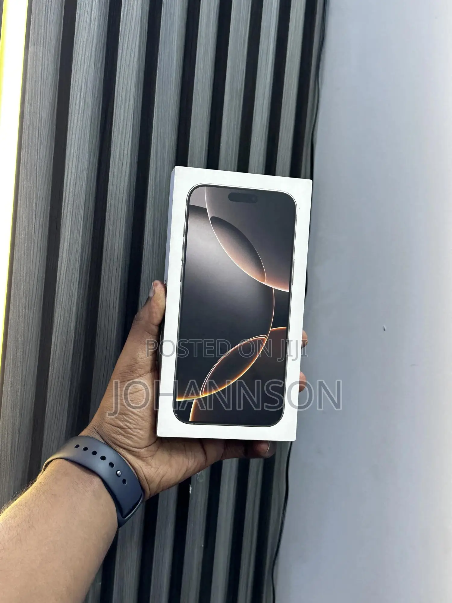 New Apple iPhone 16 Pro Max 256 GB