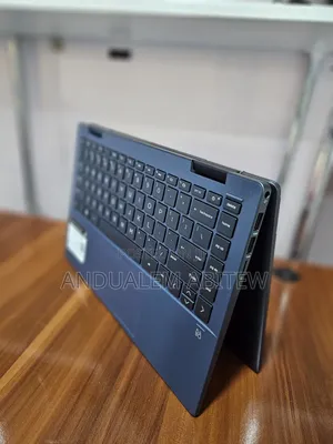 New Laptop HP Pavilion 14 8GB Intel Core I3 SSD 256GB