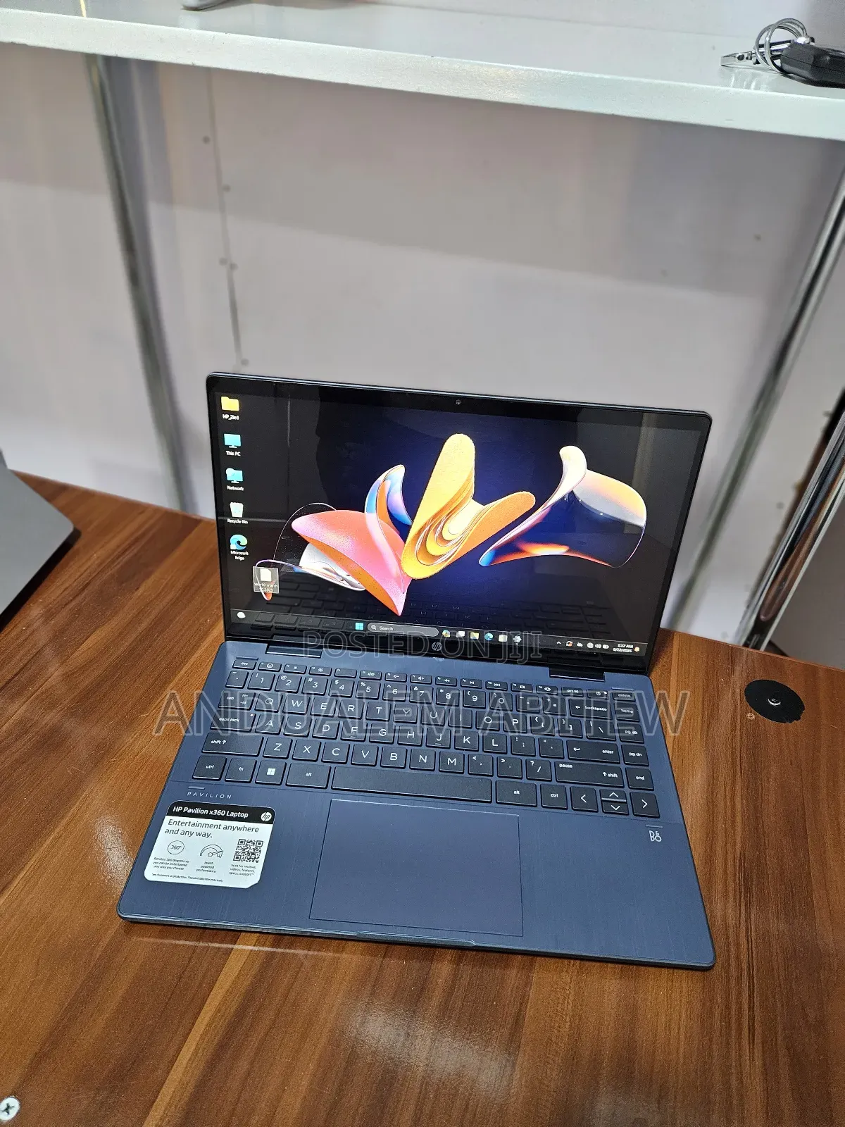 New Laptop HP Pavilion 14 8GB Intel Core I3 SSD 256GB