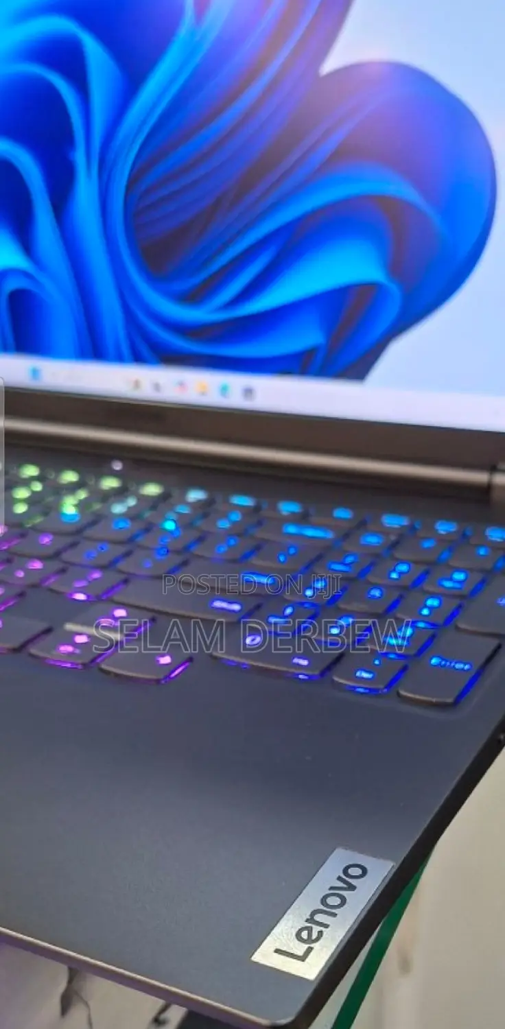 New Laptop Lenovo Legion 5 16GB AMD Ryzen 9 SSD 1T