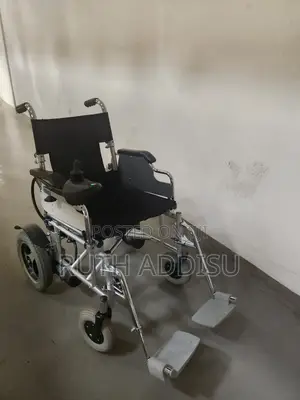 Photo - Electrical Wheelchair狡詐medical Wheelchair Electric New