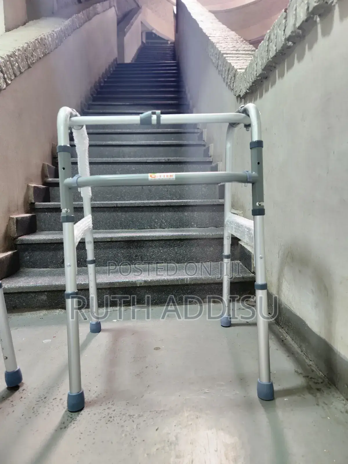 Alamunium Foldable Walker^*作medical Walker殲我classic Walker