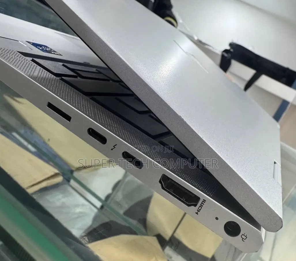New Laptop HP EliteBook X360 1040 G9 16GB Intel Core I7 SSD 512GB