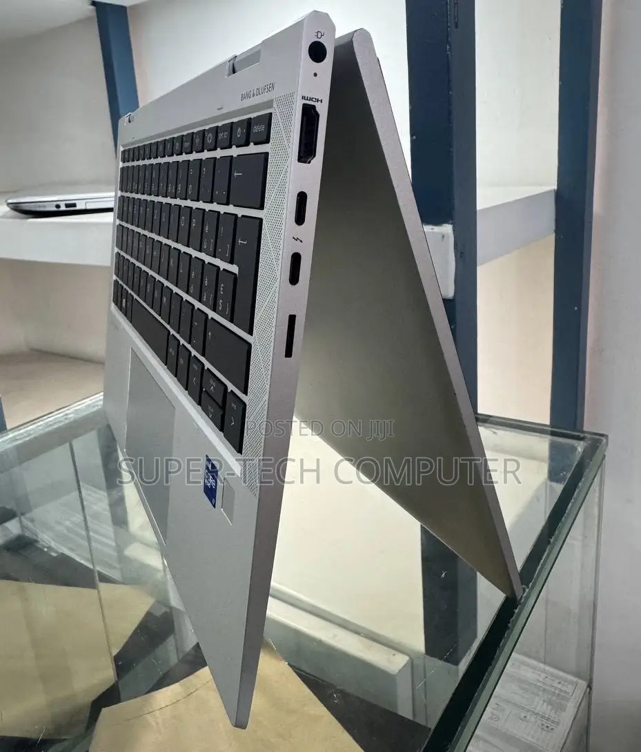 New Laptop HP EliteBook X360 1040 G9 16GB Intel Core I7 SSD 512GB
