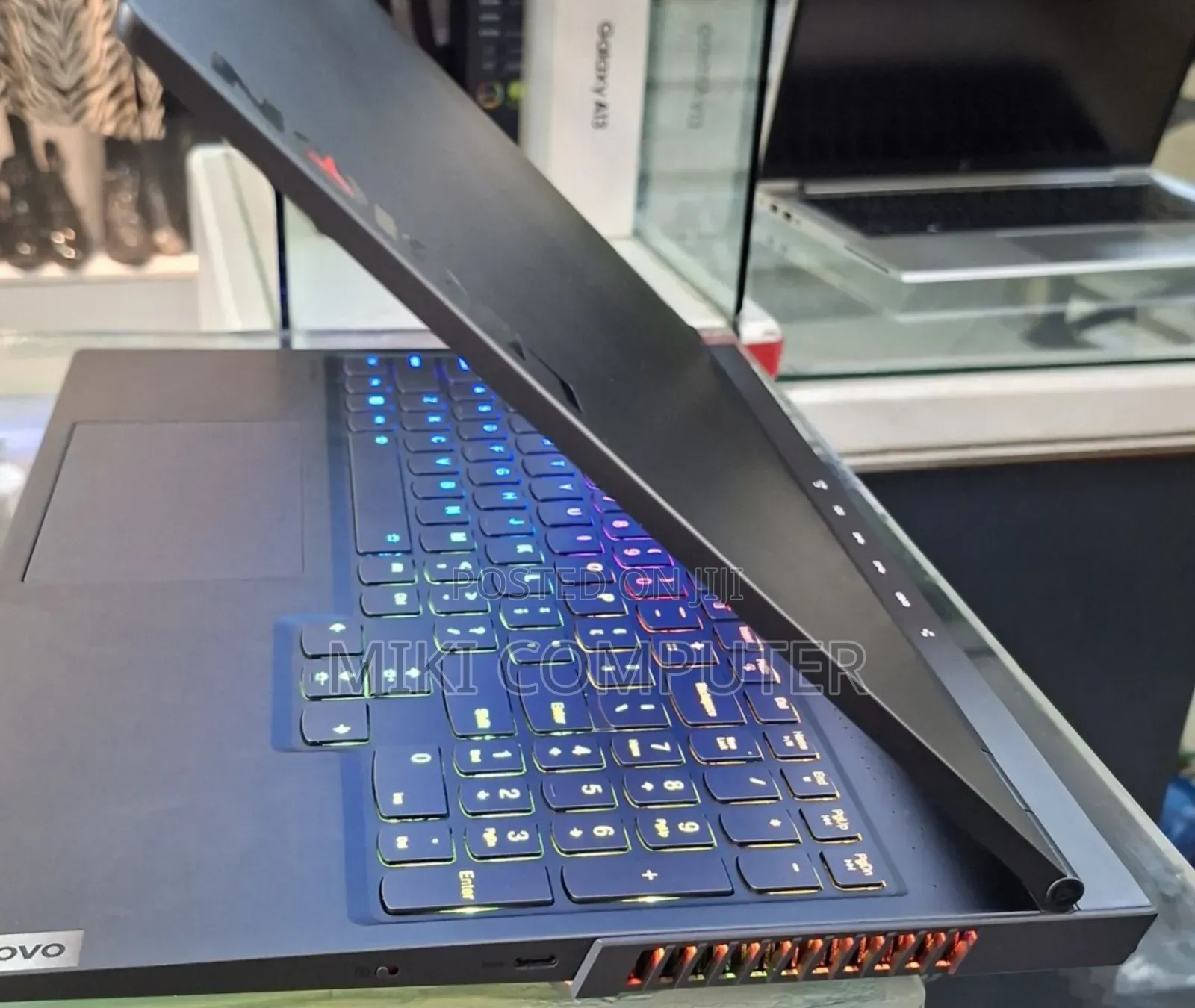 New Laptop Lenovo Legion 5 16GB AMD Ryzen 9 SSD 1T