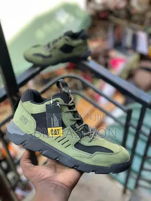 Caterpillar Spiro Waterproof Casual Boots Mens