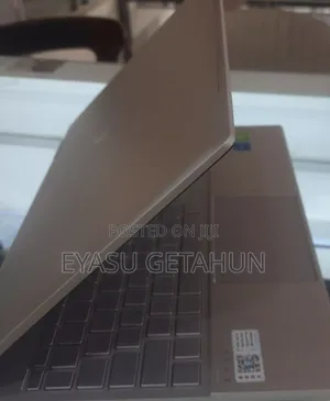 New Laptop HP Envy X360 16GB Intel Core I5 SSD 512GB