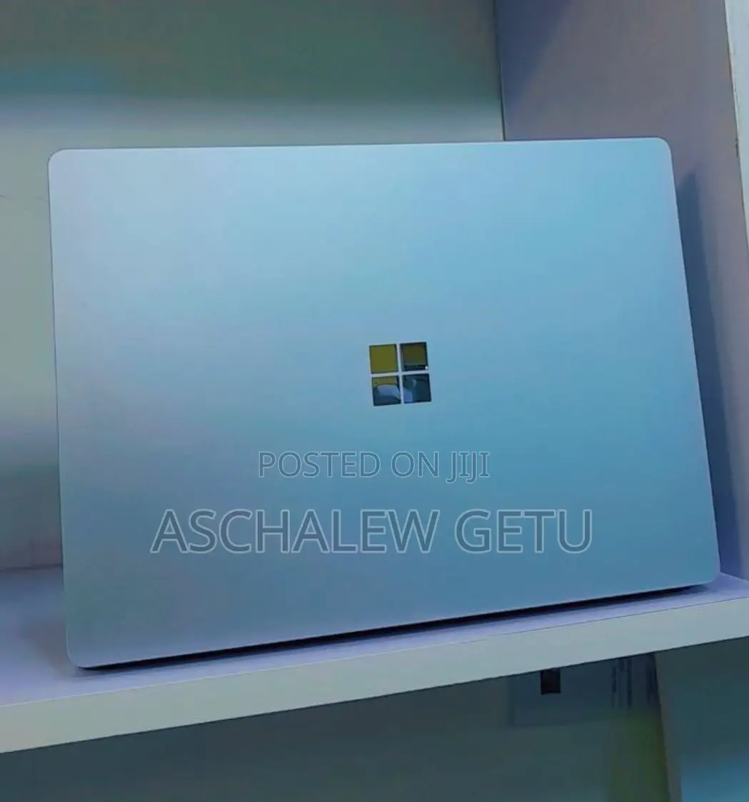 New Laptop Microsoft Surface 16GB Intel Core I7 SSD 512GB