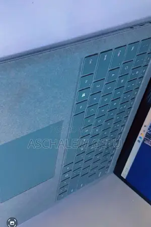 New Laptop Microsoft Surface 16GB Intel Core I7 SSD 512GB