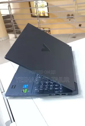 New Laptop HP Victus 15 16GB Intel Core I5 SSD 512GB