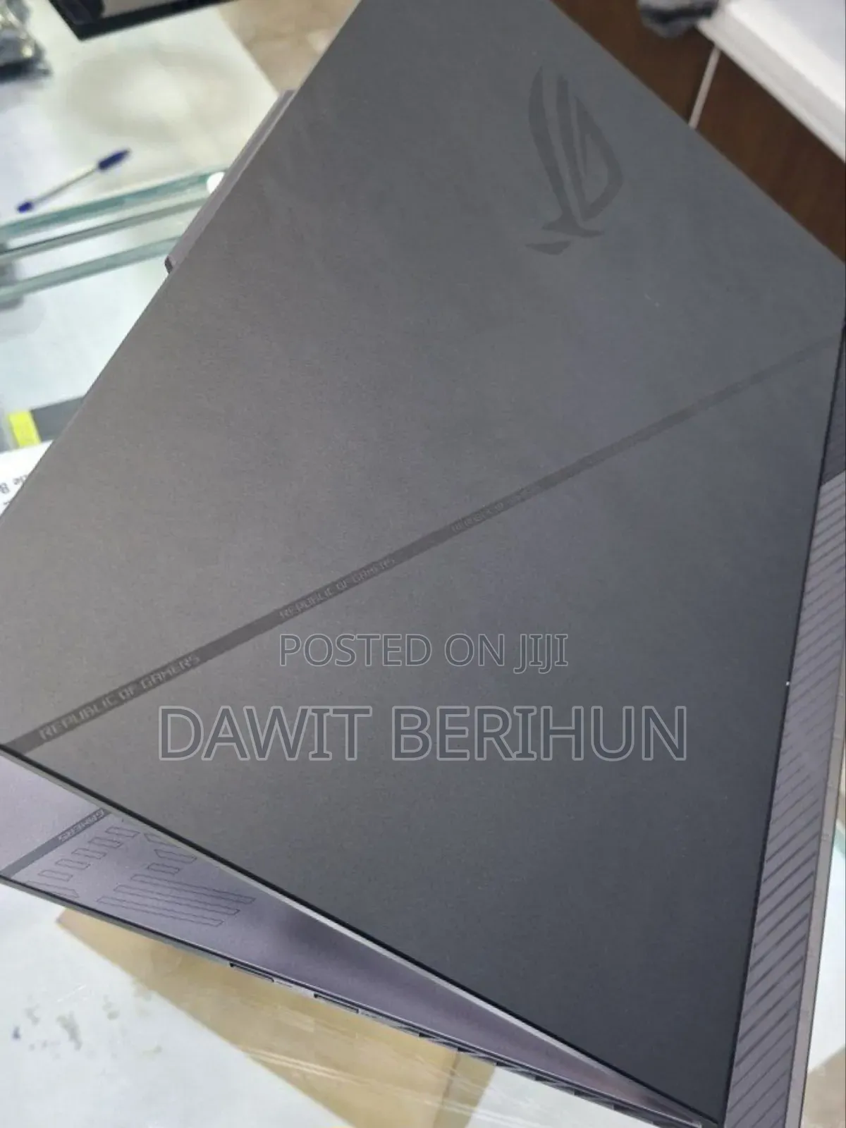 New Laptop HP Omen 17 16GB Intel Core I7 SSD 1T