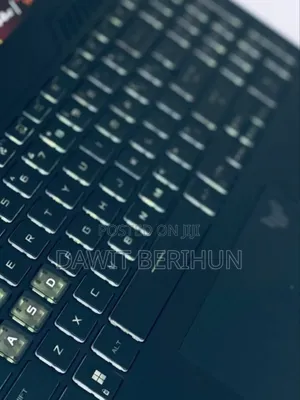 New Laptop Asus 16GB Intel Core I7 SSD 1T