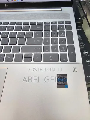 New Laptop HP 16GB Intel Core i7 SSD 1T