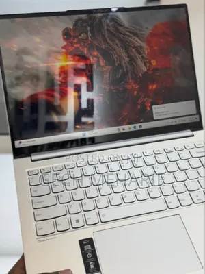 New Laptop Lenovo Yoga 7i 16GB Intel Core I7 SSD 512GB