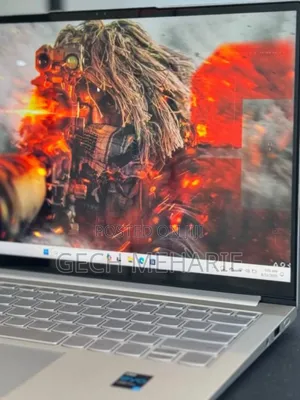 New Laptop Lenovo Yoga 7i 16GB Intel Core I7 SSD 512GB