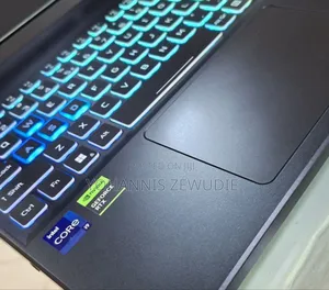 New Laptop Acer Predator Helios 300 16GB Intel Core i9 SSD 1T