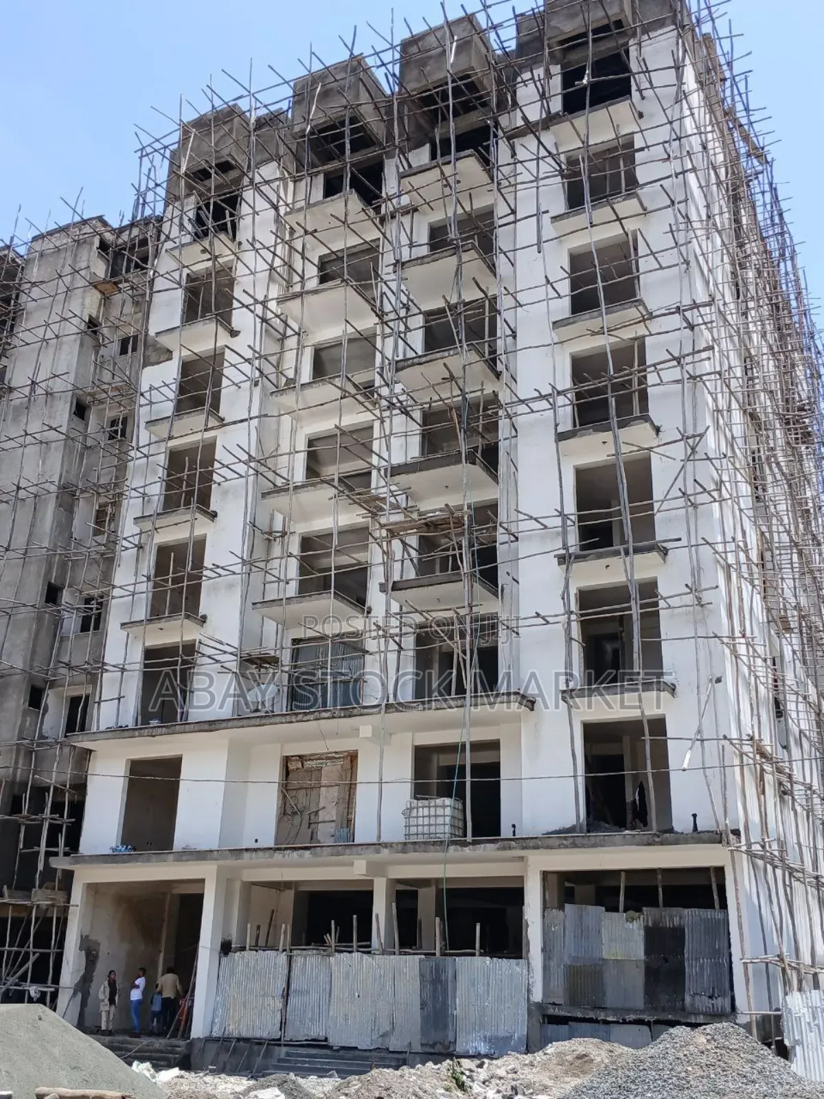 3bdrm Apartment in Yeka for sale