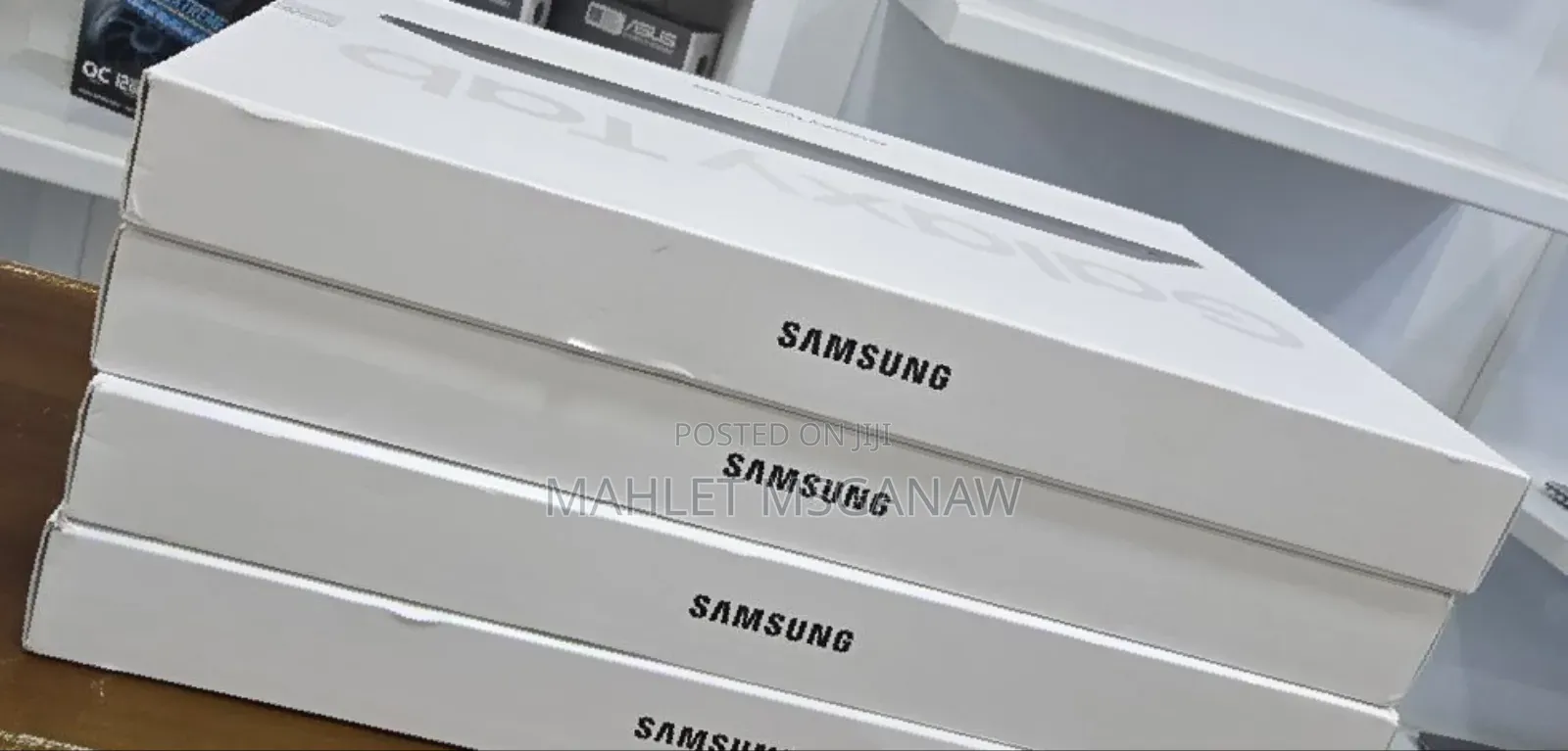 New Laptop Samsung 8GB Intel Core I9 SSD 256GB