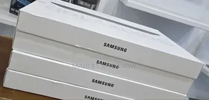 New Laptop Samsung 8GB Intel Core I9 SSD 256GB