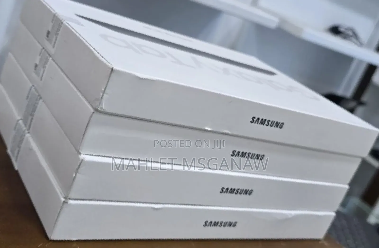 New Laptop Samsung 8GB Intel Core I9 SSD 256GB