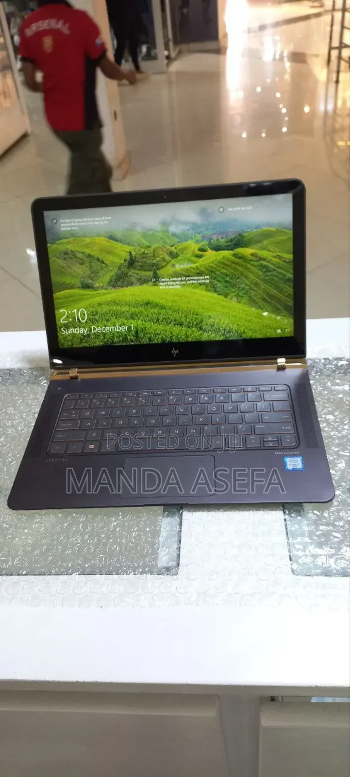 New Laptop HP Spectre 8GB Intel Core I7 SSD 256GB