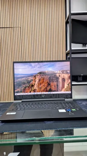 New Laptop HP Victus 16 16GB Intel Core i7 SSD 512GB