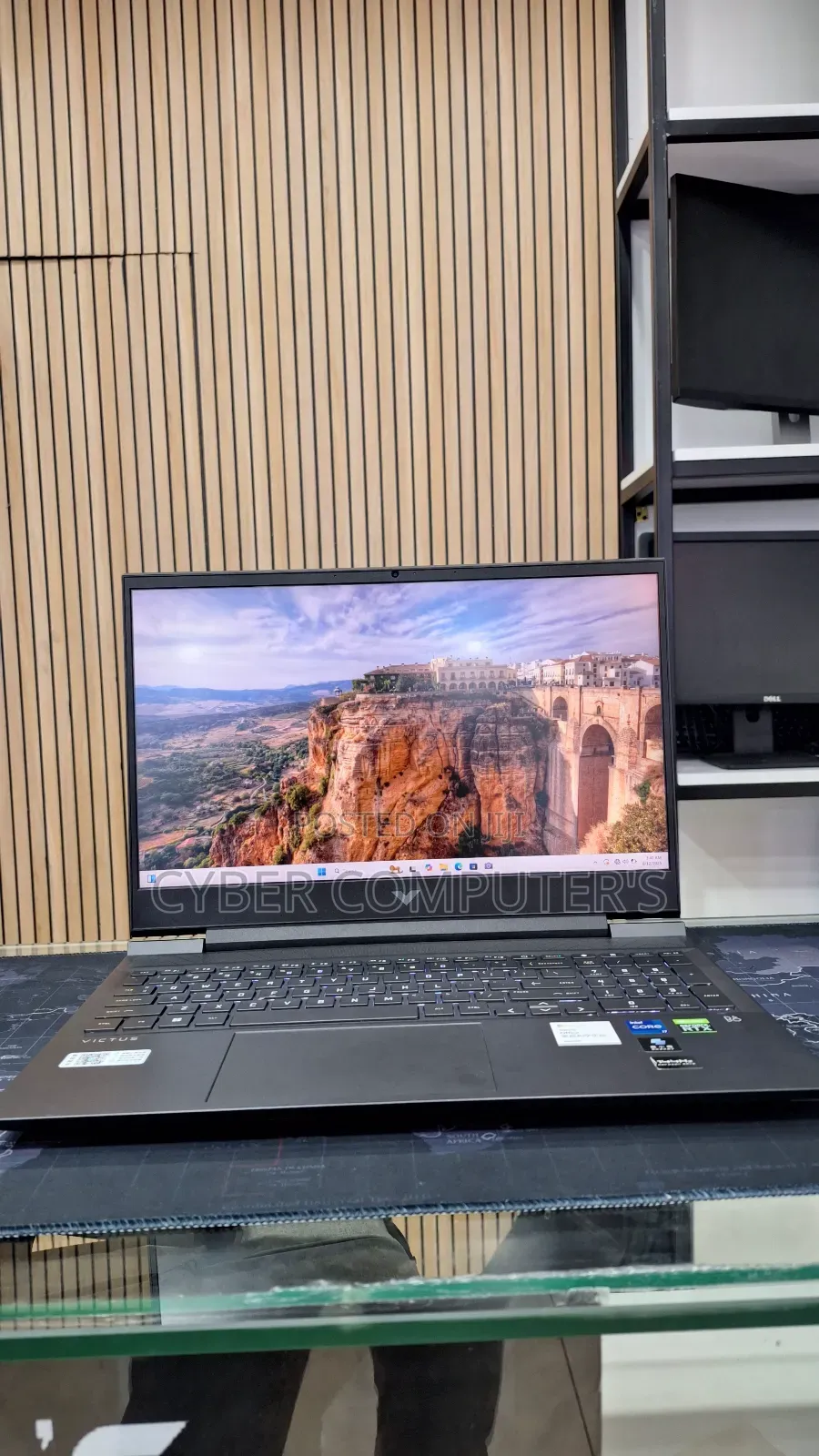 New Laptop HP Victus 16 16GB Intel Core i7 SSD 512GB