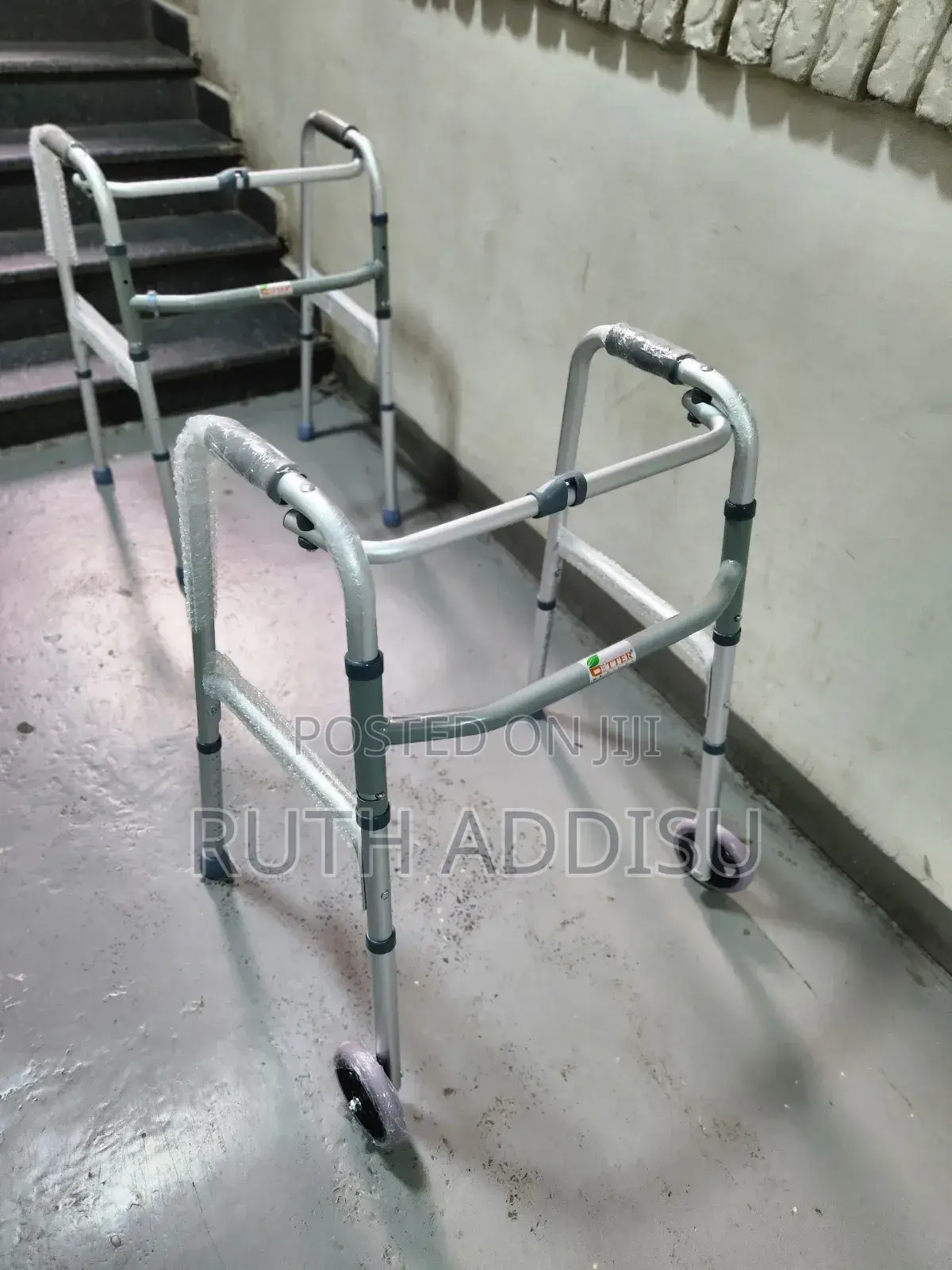 Foldable Walker重大brand New Walker腓不almunium Walker懲罰walker