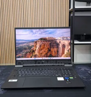 New Laptop HP Victus 16 16GB Intel Core i7 SSD 512GB