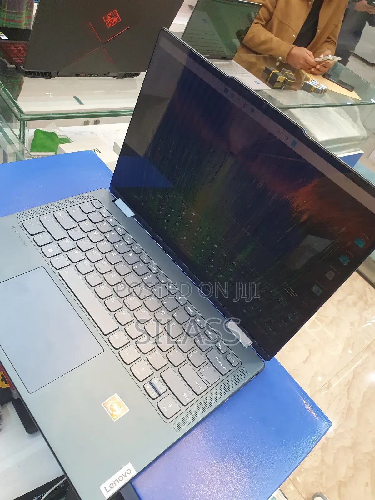 New Laptop Lenovo Yoga 7i 16GB AMD Ryzen 7 SSD 512GB