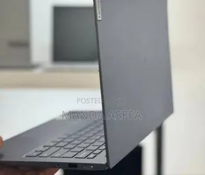 New Laptop Lenovo Yoga 7i 16GB Intel Core I7 SSD 512GB