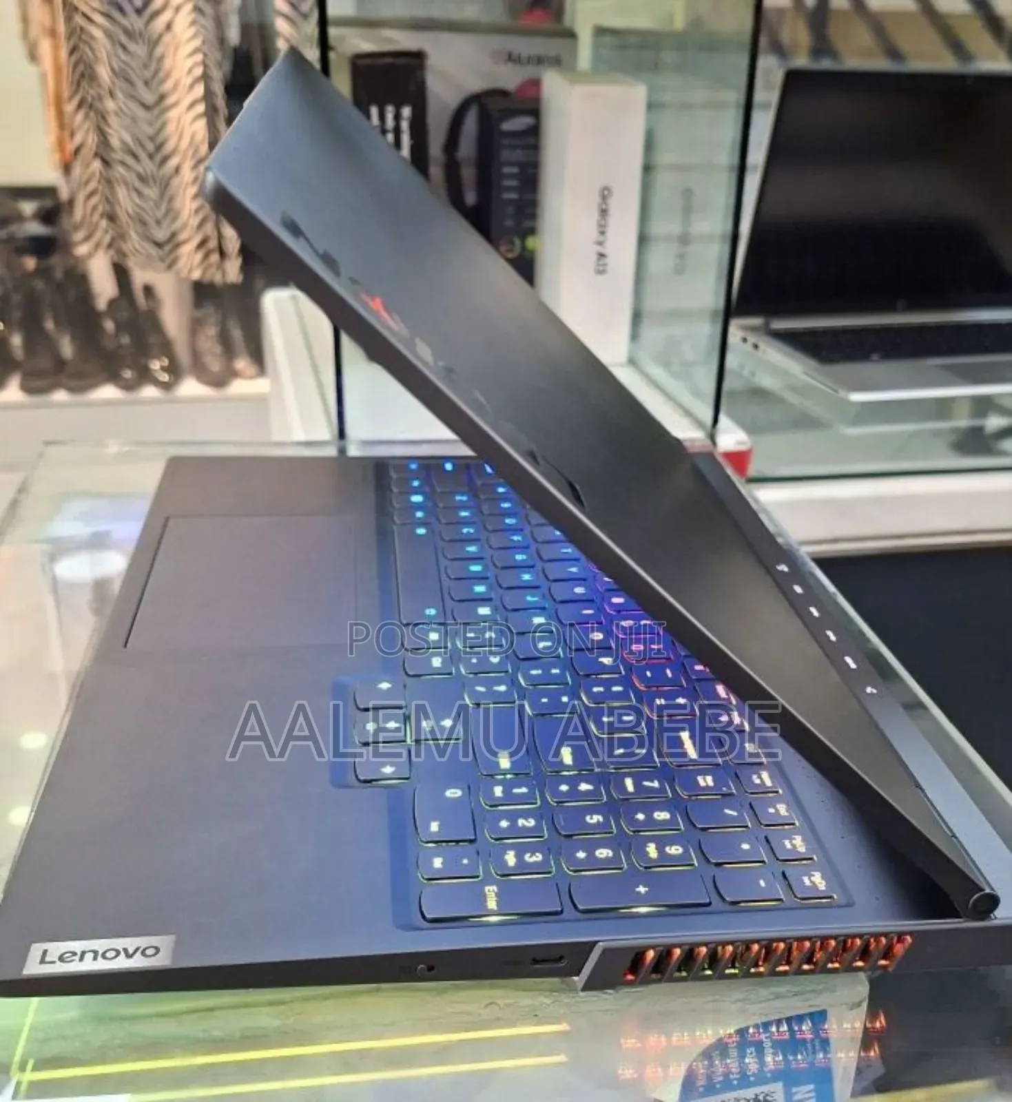 New Laptop Asus ROG Strix G15 16GB AMD Ryzen 9 SSD 1T