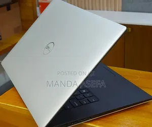 New Laptop Dell XPS 15 16GB Intel Core I5 SSD 512GB