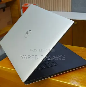 Photo - New Laptop Dell XPS 15 16GB Intel Core I5 SSD 512GB