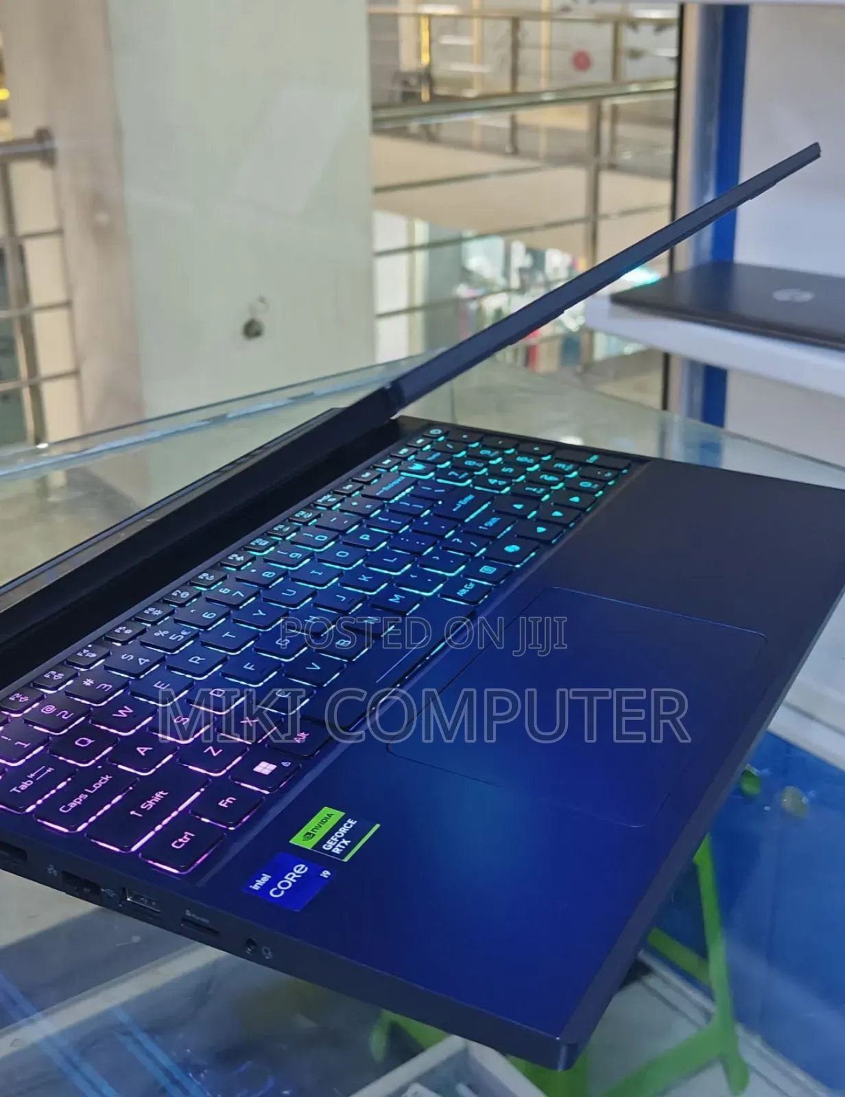 New Laptop Asus ROG Strix G16 G614 32GB AMD Ryzen 9 SSD 1T