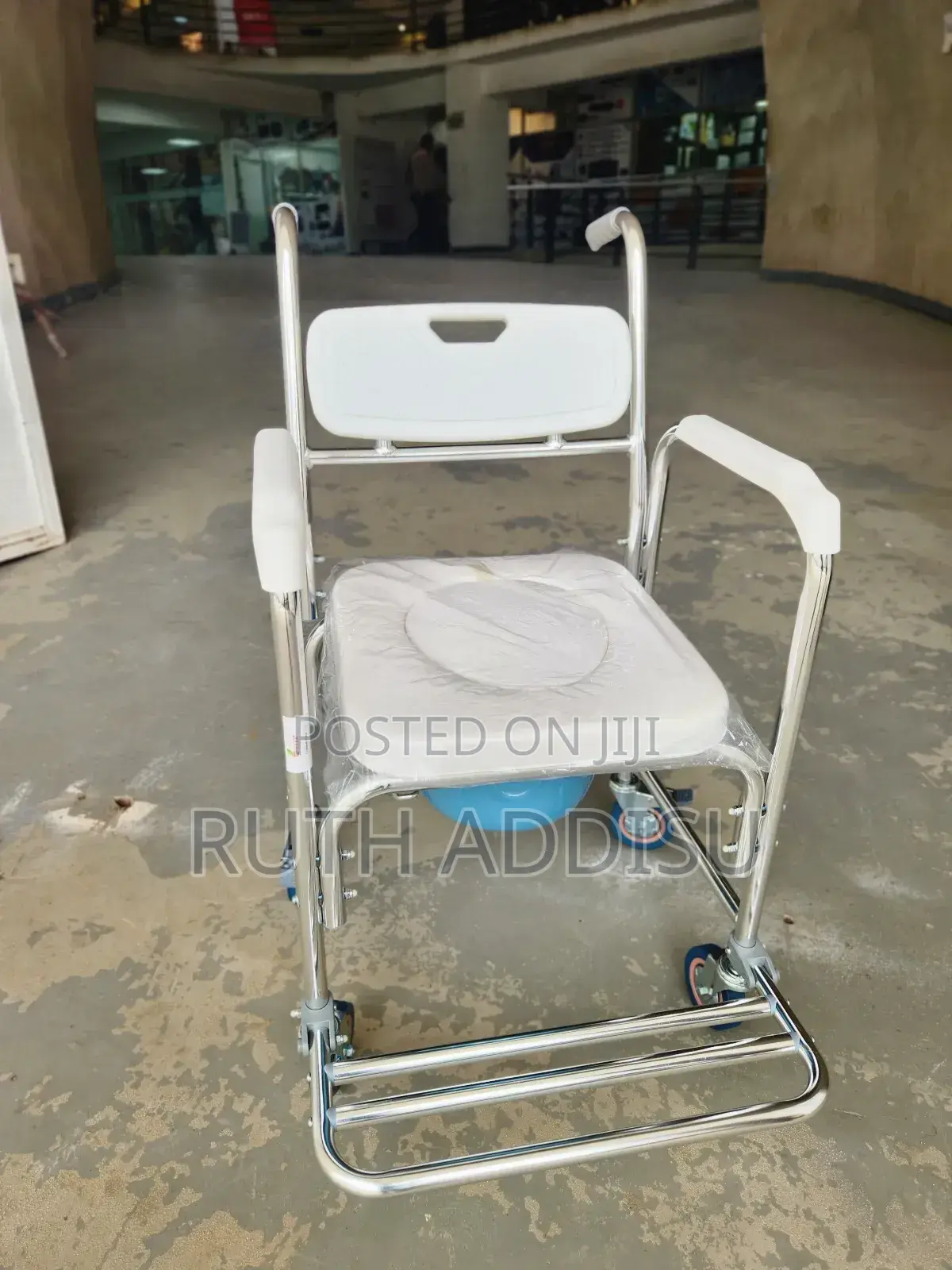 Wheelchair作底commode Wheelchair筆下commode Wheelchair Medical