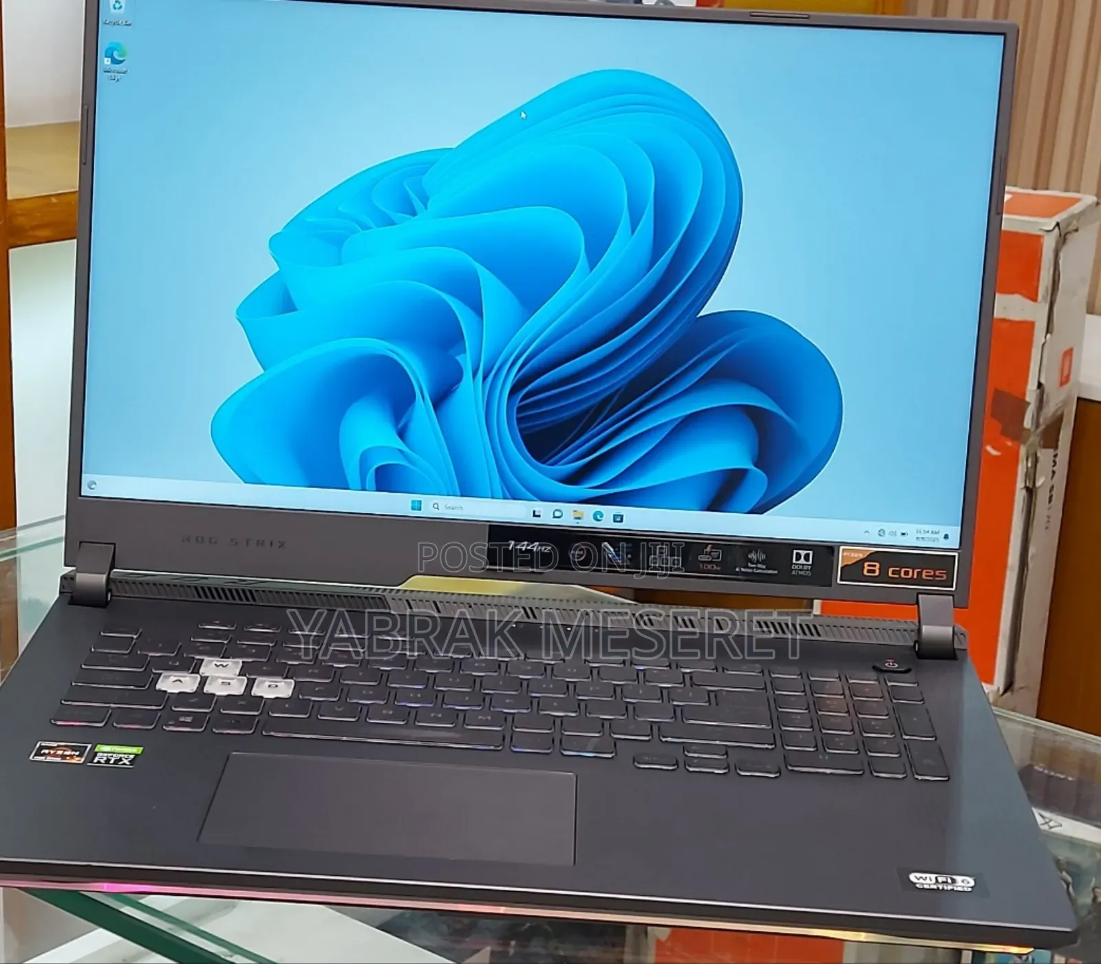 New Laptop Asus 16GB AMD Ryzen 7 SSD 512GB