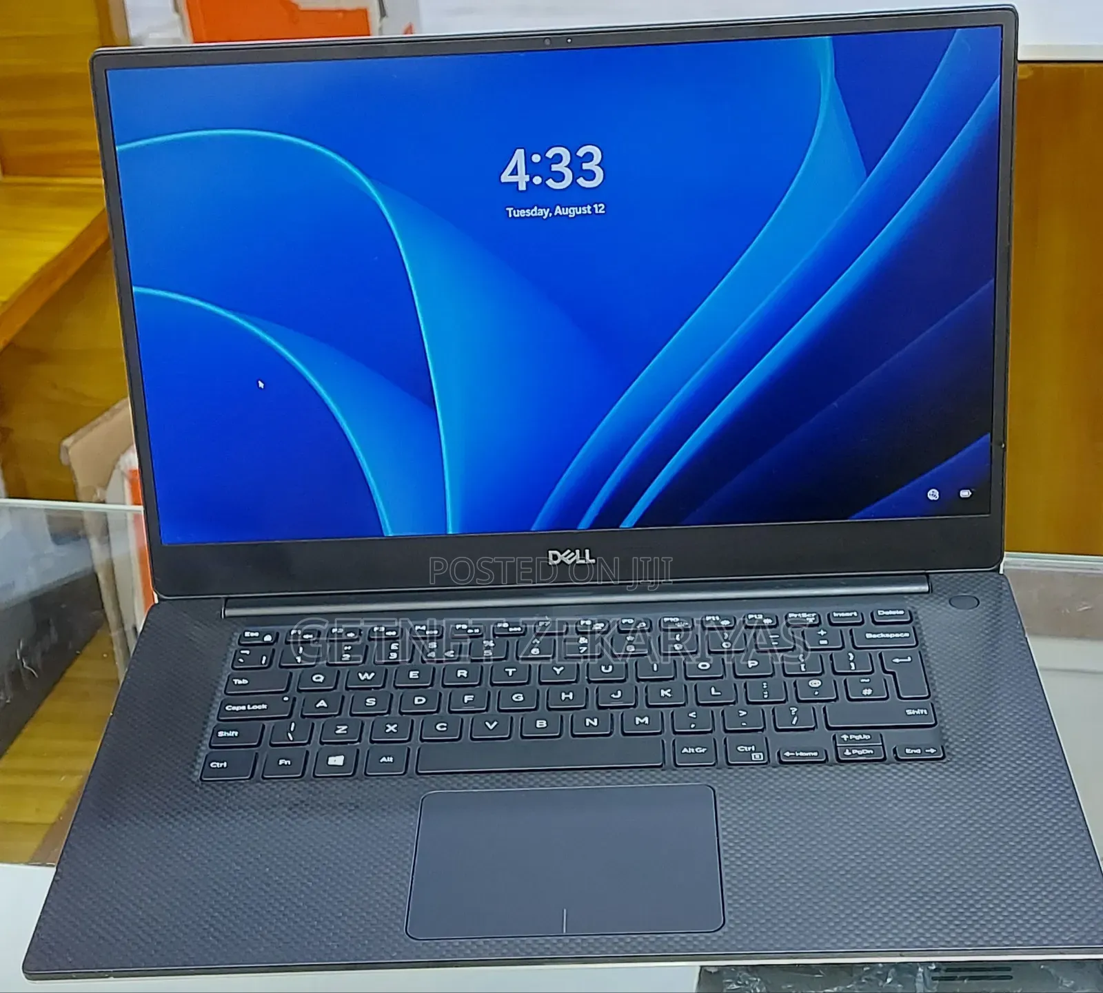 New Laptop Dell XPS 15 16GB Intel Core I5 SSD 512GB