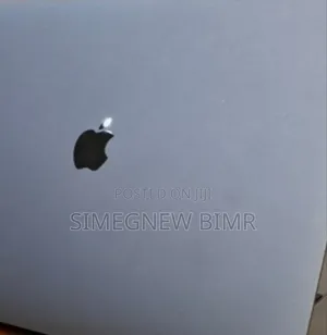 New Laptop Apple MacBook Pro 2019 16GB Intel Core I7 SSD 512GB